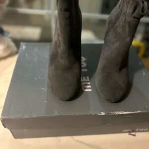 Me Too Gray Ankle Booties with Suede Finish